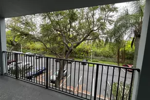 12600 SW 5th Ct, Pembroke Pines, FL 33027 - Photo 2