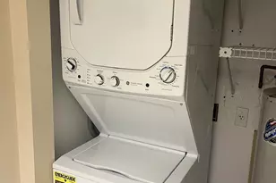 12600 SW 5th Ct, Pembroke Pines, FL 33027 - Photo 14