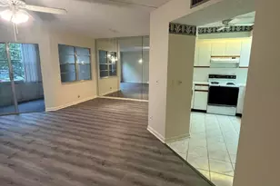 12600 SW 5th Ct, Pembroke Pines, FL 33027 - Photo 6