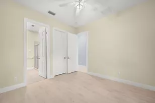 9113 One Putt Pl, Port Saint Lucie, FL 34986 - Photo 34