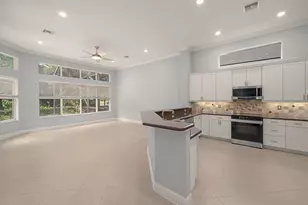 9113 One Putt Pl, Port Saint Lucie, FL 34986 - Photo 16