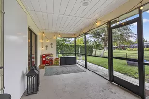 13655 Barberry Dr, Wellington, FL 33414 - Photo 38