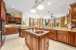 2386 W Maya Palm Dr, Boca Raton, FL 33432 - Photo 18
