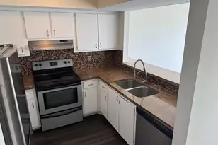 9500 SW 3rd St, Boca Raton, FL 33428 - Photo 14