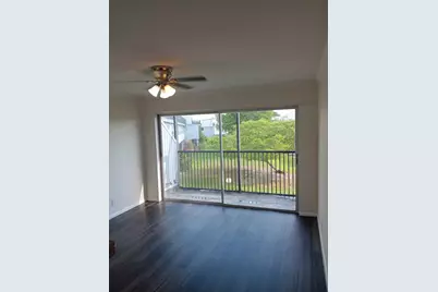 9500 SW 3rd Street #222, Boca Raton, FL 33428 - Photo 1