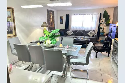 515 S Crescent Drive #107, Hollywood, FL 33021 - Photo 4