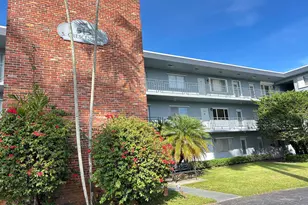 515 S Crescent Dr, Hollywood, FL 33021 - Photo 16
