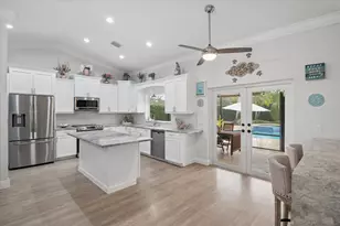 8442 NW 47th Dr, Coral Springs, FL 33067 - Photo 10