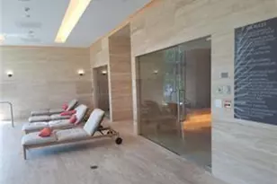 16385 Biscayne Blvd, North Miami Beach, FL 33160 - Photo 36