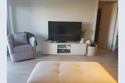 16385 Biscayne Boulevard #1018, North Miami Beach, FL 33160 - Photo 8