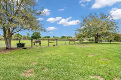 17255 NW 272nd Street, Okeechobee, FL 34972 - Photo 2