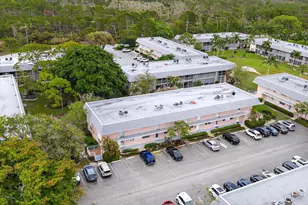 18081 SE Country Club Dr, Jupiter, FL 33469 - Photo 16