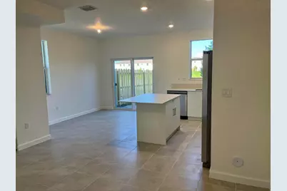 2776 SE 26th Avenue, Homestead, FL 33035 - Photo 8