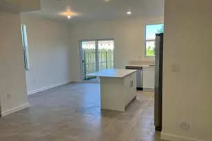 2776 SE 26th Ave, Homestead, FL 33035 - Photo 8