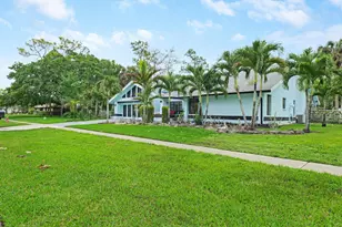 13362 La Mirada Cir, Wellington, FL 33414 - Photo 2