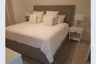 16385 Biscayne Boulevard #1018, North Miami Beach, FL 33160 - Photo 12