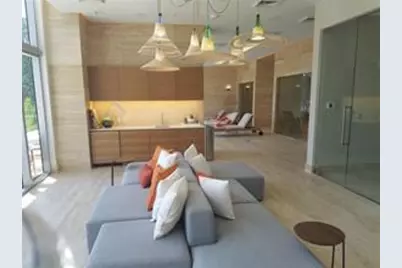 16385 Biscayne Boulevard #1018, North Miami Beach, FL 33160 - Photo 38