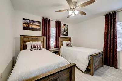 127 S 10th Street, Fort Pierce, FL 34950 - Photo 16