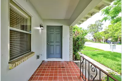 127 S 10th Street, Fort Pierce, FL 34950 - Photo 4