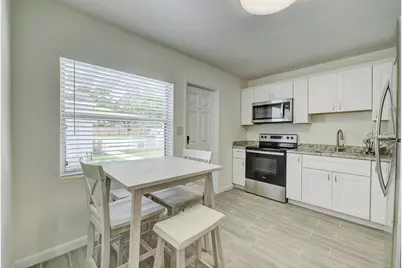 127 S 10th Street, Fort Pierce, FL 34950 - Photo 10
