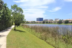 883 Millbrae Ct, West Palm Beach, FL 33401 - Photo 14