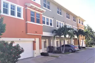 883 Millbrae Ct, West Palm Beach, FL 33401 - Photo 2