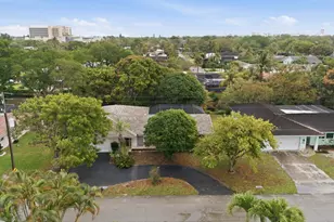 666 NW 11th Ave, Boca Raton, FL 33486 - Photo 2