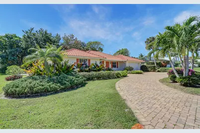 8574 SE Seagrape Way, Hobe Sound, FL 33455 - Photo 2