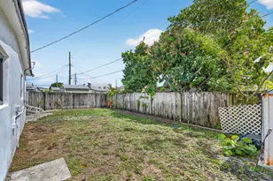 830 NE 59th Ct, Oakland Park, FL 33334 - Photo 26