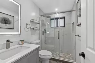 830 NE 59th Ct, Oakland Park, FL 33334 - Photo 20