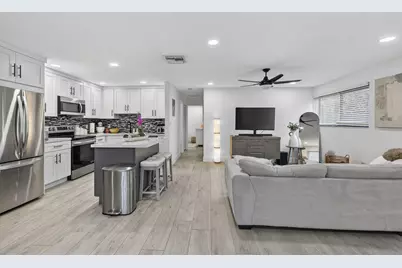 830 NE 59th Court, Oakland Park, FL 33334 - Photo 6