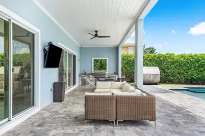 2100 Notre Dame Drive, Lake Worth Beach, FL 33460 - Photo 18