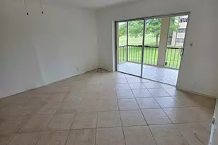 6361 N Falls Cir Dr, Lauderhill, FL 33319 - Photo 8