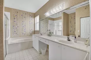 10585 Royal Caribbean Cir, Boynton Beach, FL 33437 - Photo 22