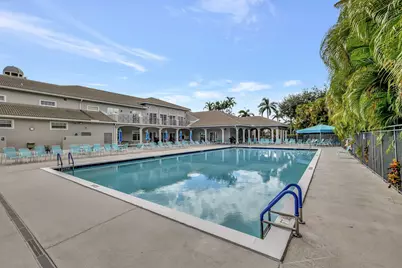 10585 Royal Caribbean Circle, Boynton Beach, FL 33437 - Photo 38