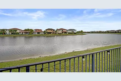 11965 S Baypoint Circle, Parkland, FL 33076 - Photo 8