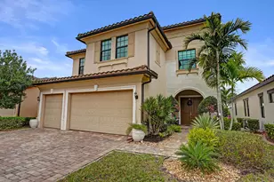 11965 S Baypoint Cir, Parkland, FL 33076 - Photo 2