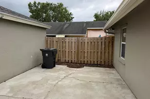 14007 Veronica Ct, Wellington, FL 33414 - Photo 6