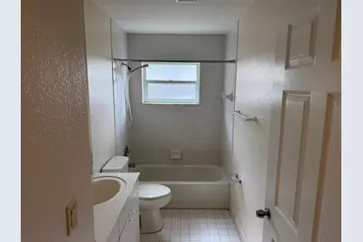 14007 Veronica Court, Wellington, FL 33414 - Photo 10