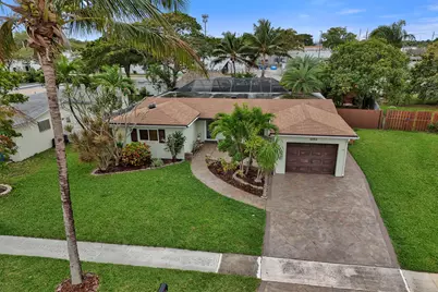 6984 NW 4th Court, Margate, FL 33063 - Photo 8