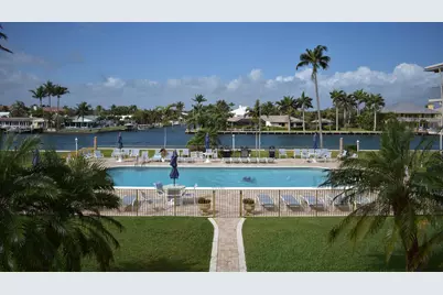 745 SE 19th Avenue #112, Deerfield Beach, FL 33441 - Photo 1
