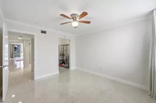 108 Half Moon Cir, Hypoluxo, FL 33462 - Photo 16