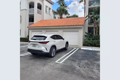11029 Legacy Boulevard #204, Palm Beach Gardens, FL 33410 - Photo 6