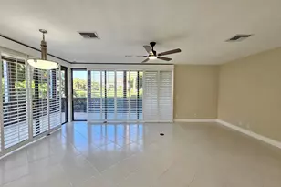 19235 Sabal Lake Dr, Boca Raton, FL 33434 - Photo 10