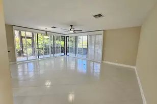 19235 Sabal Lake Dr, Boca Raton, FL 33434 - Photo 8