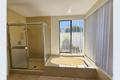 19235 Sabal Lake Drive, Boca Raton, FL 33434 - Photo 24