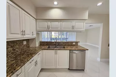 19235 Sabal Lake Drive, Boca Raton, FL 33434 - Photo 14