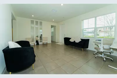 7206 NW Farnsworth Circle, Port Saint Lucie, FL 34987 - Photo 38