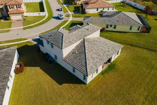 7206 NW Farnsworth Cir, Port Saint Lucie, FL 34987 - Photo 10