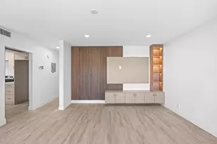 204 Mansfield E, Boca Raton, FL 33434 - Photo 4